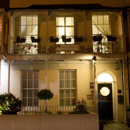 Pier View Self Catering Luxury Apartments Southend-on-Sea Exterior photo