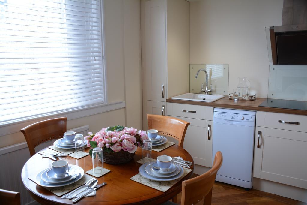 Pier View Self Catering Luxury Apartments Southend-on-Sea Exterior photo