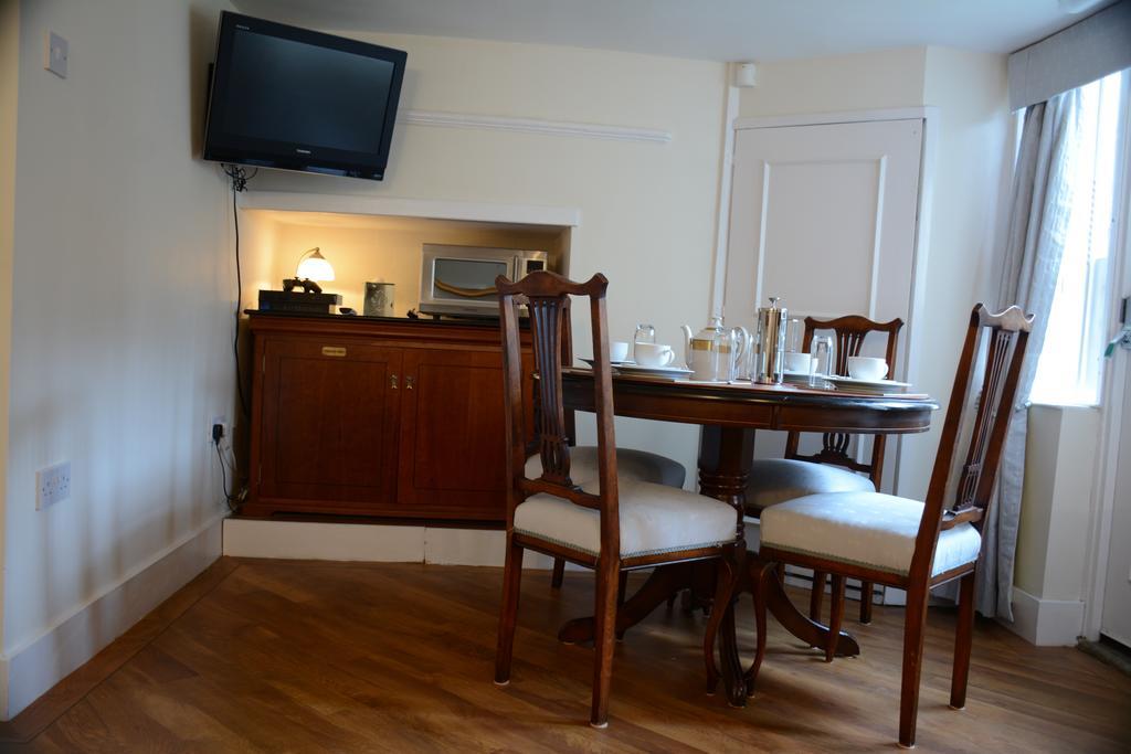 Pier View Self Catering Luxury Apartments Southend-on-Sea Room photo