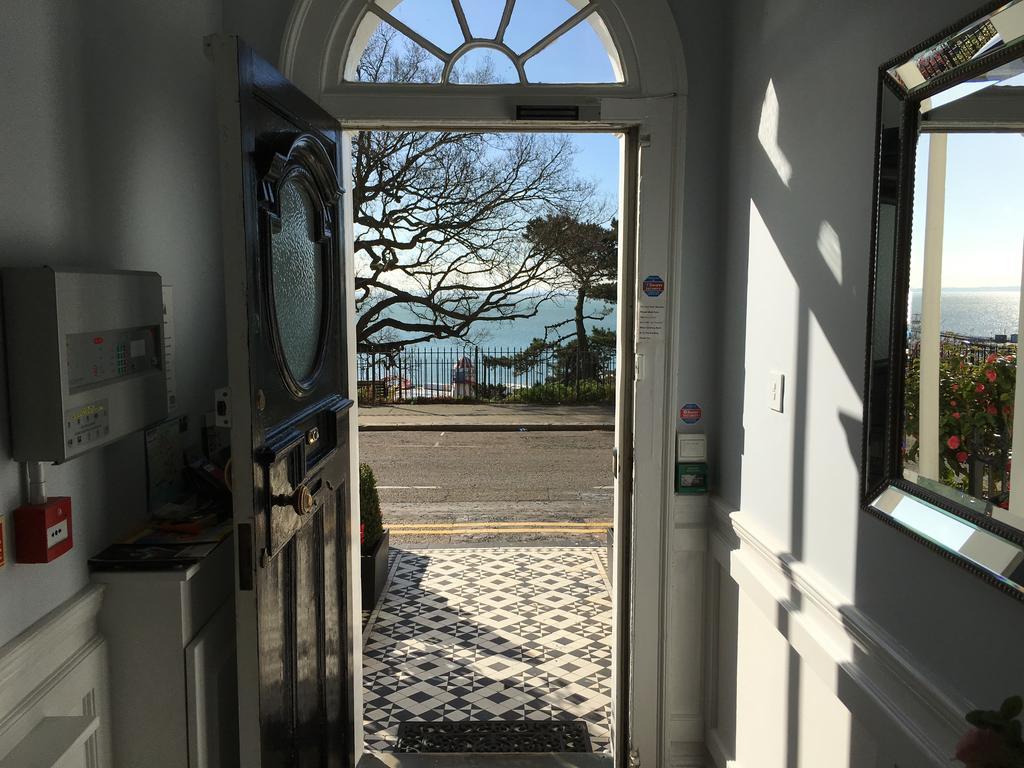Pier View Self Catering Luxury Apartments Southend-on-Sea Exterior photo