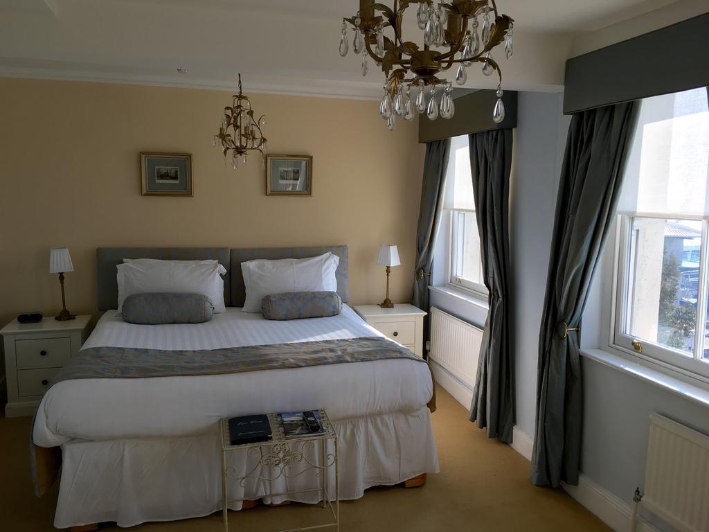 Pier View Self Catering Luxury Apartments Southend-on-Sea Exterior photo